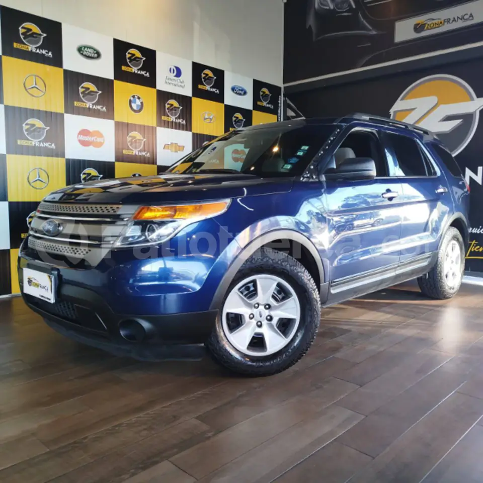 Foto 1 de Ford Explorer