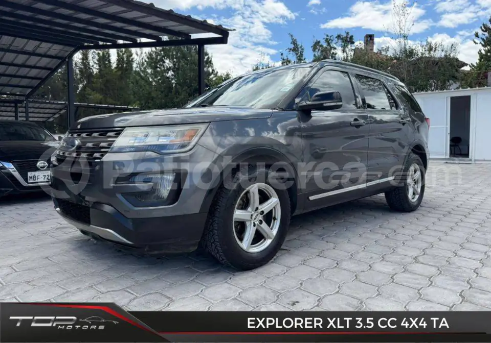 Foto 3 de Ford Explorer XLT