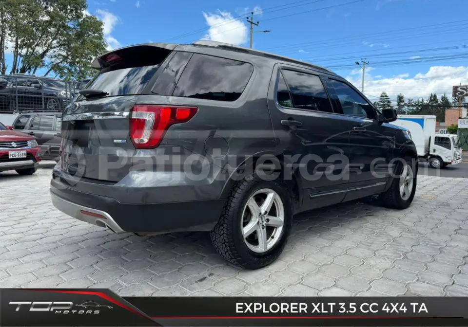 Foto 6 de Ford Explorer XLT