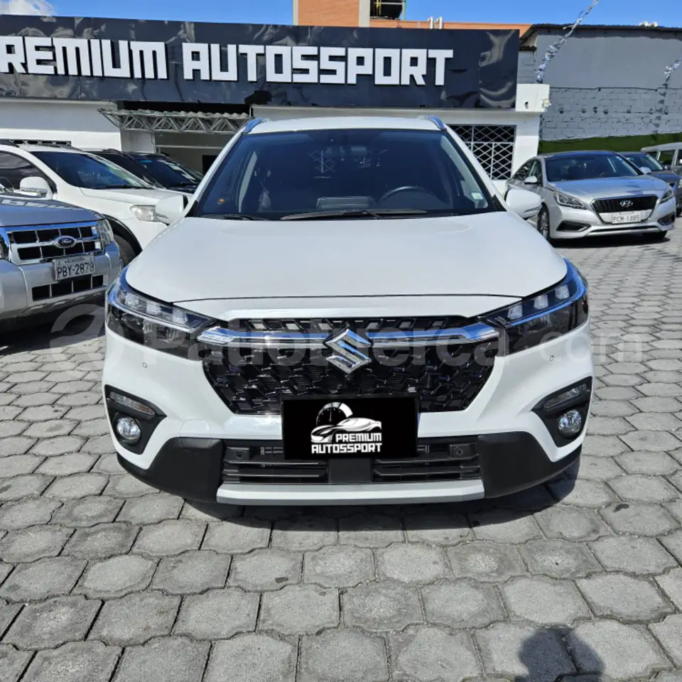 Foto 2 de Suzuki SCROSS BOOSTERJET GL