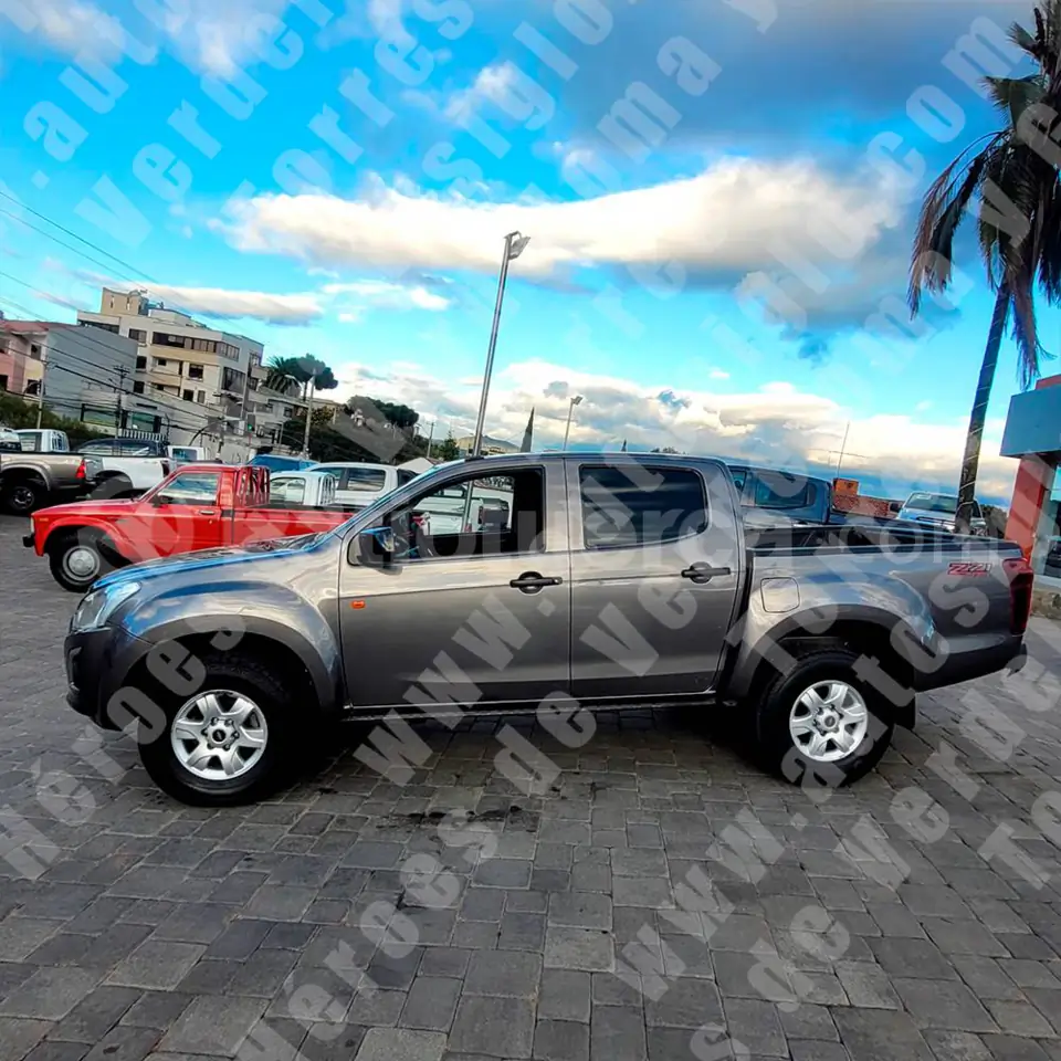 Foto 3 de Chevrolet DMAX CRDI 3.0 4X4 TM DIESEL