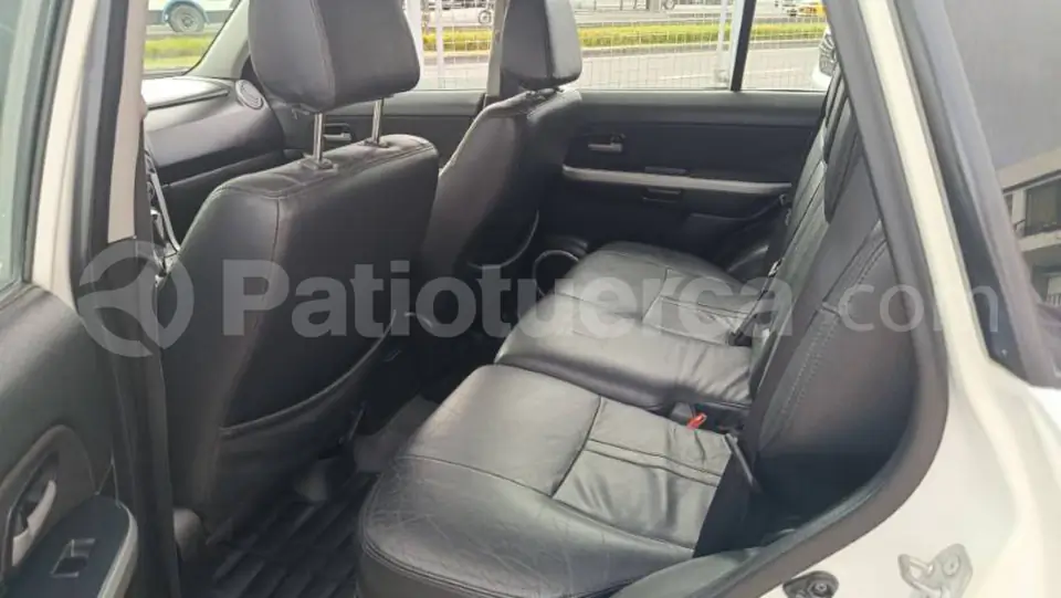 Foto 8 de Suzuki Grand Vitara SZ Next Sport 2.4