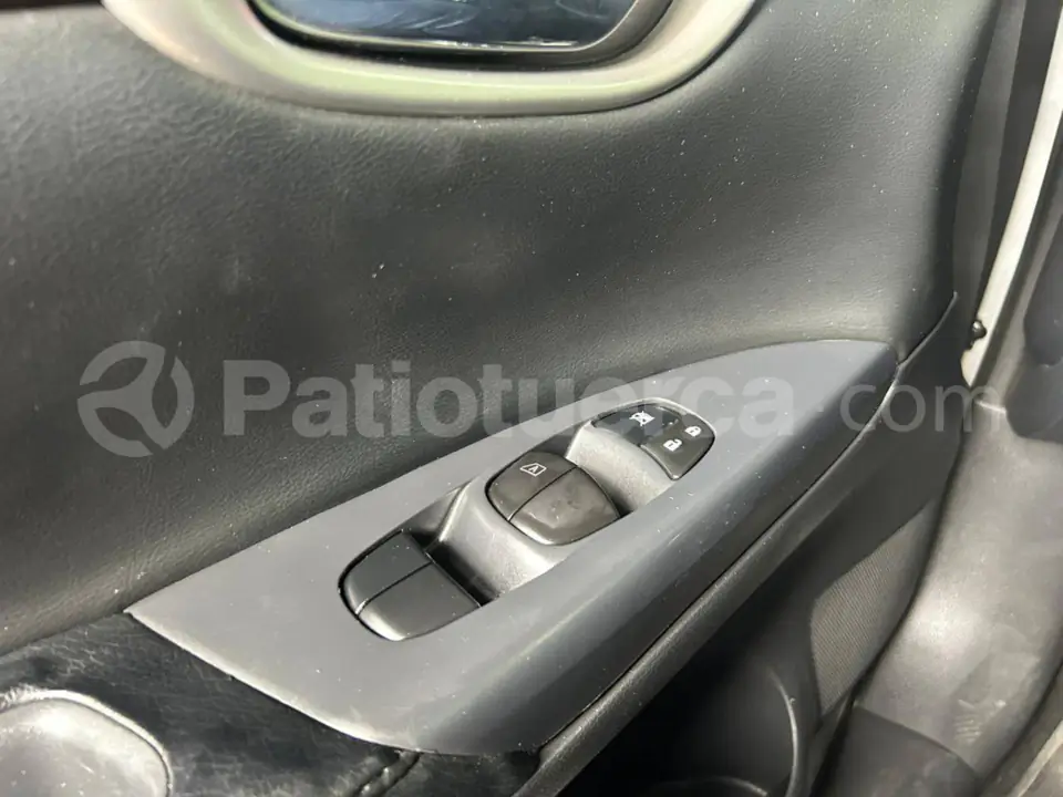 Foto 12 de Nissan Sentra Exclusive