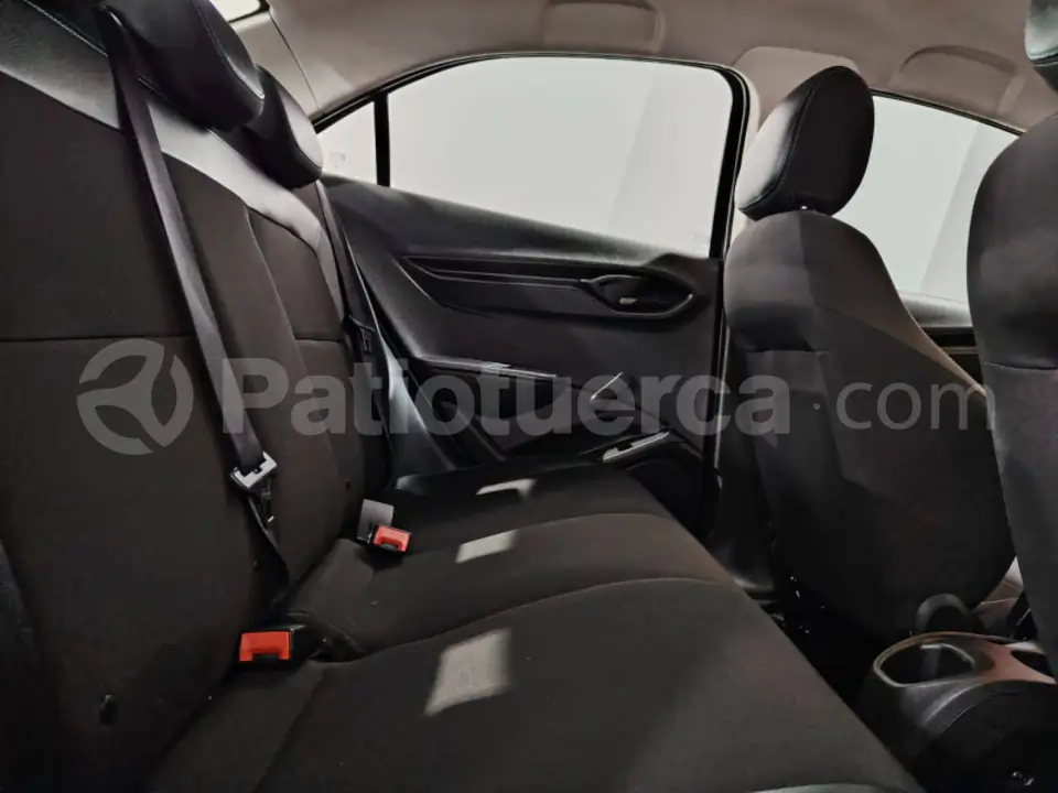 Foto 21 de Chevrolet JOY BLACK