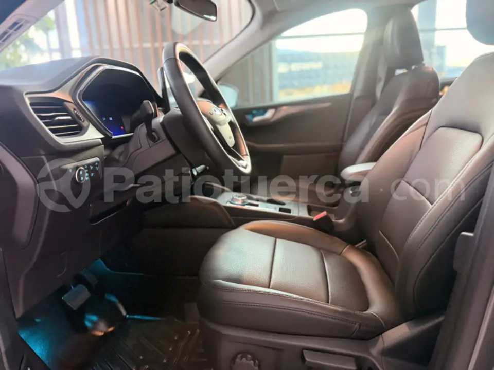 Foto 9 de Ford Escape