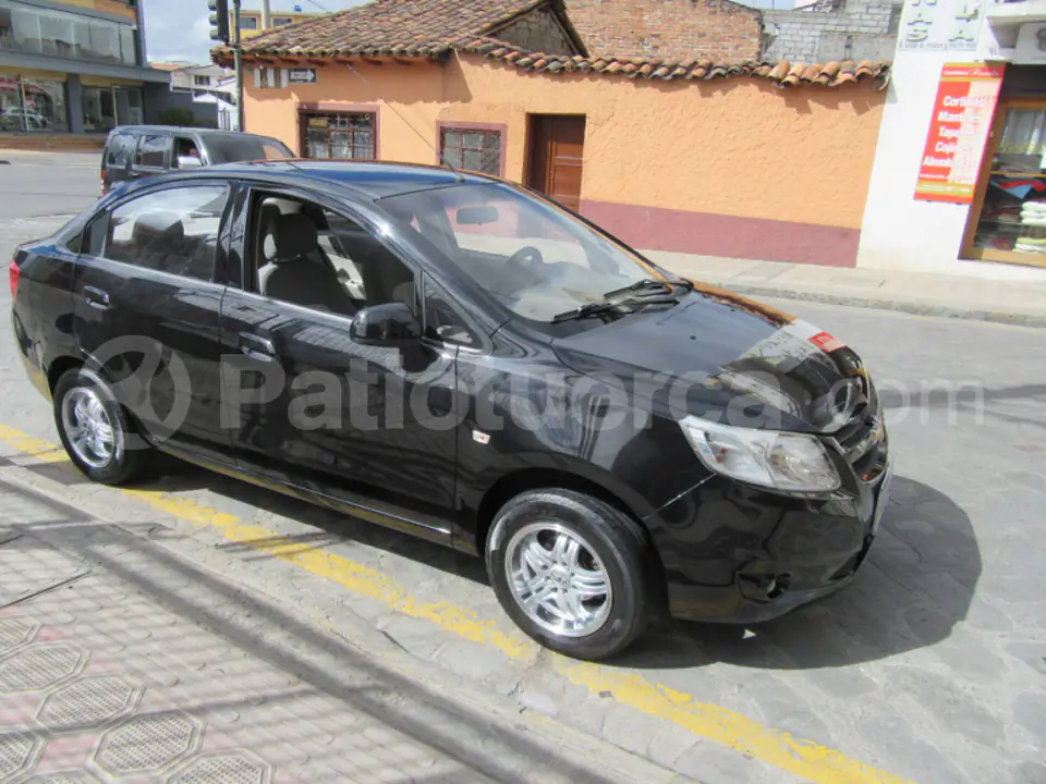 Foto 2 de Chevrolet SAIL STD