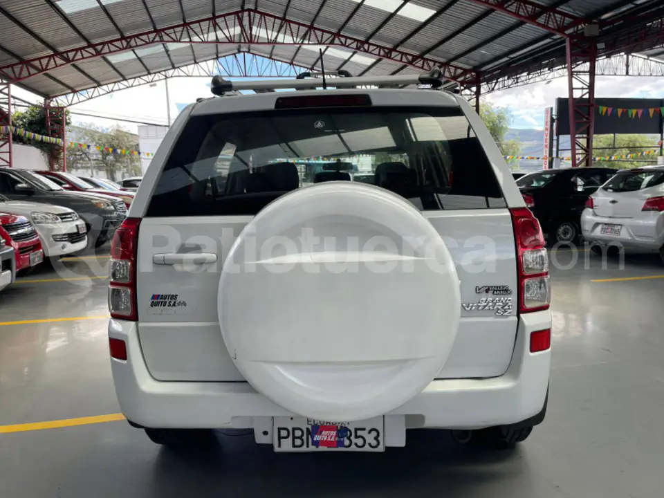 Foto 5 de Suzuki Grand Vitara SZ
