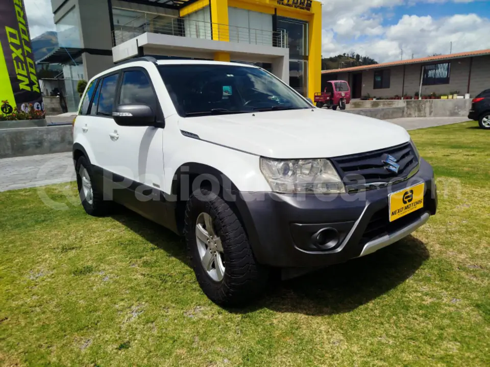 Foto 2 de Suzuki Grand Vitara SZ 2.4 4x4