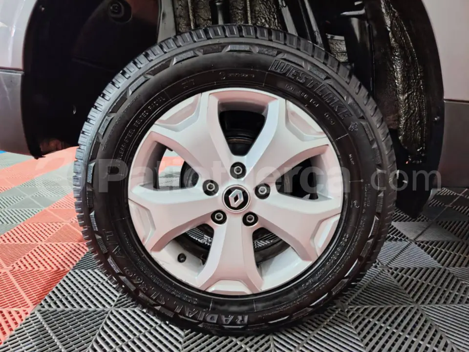 Foto 10 de Renault Duster 1.6