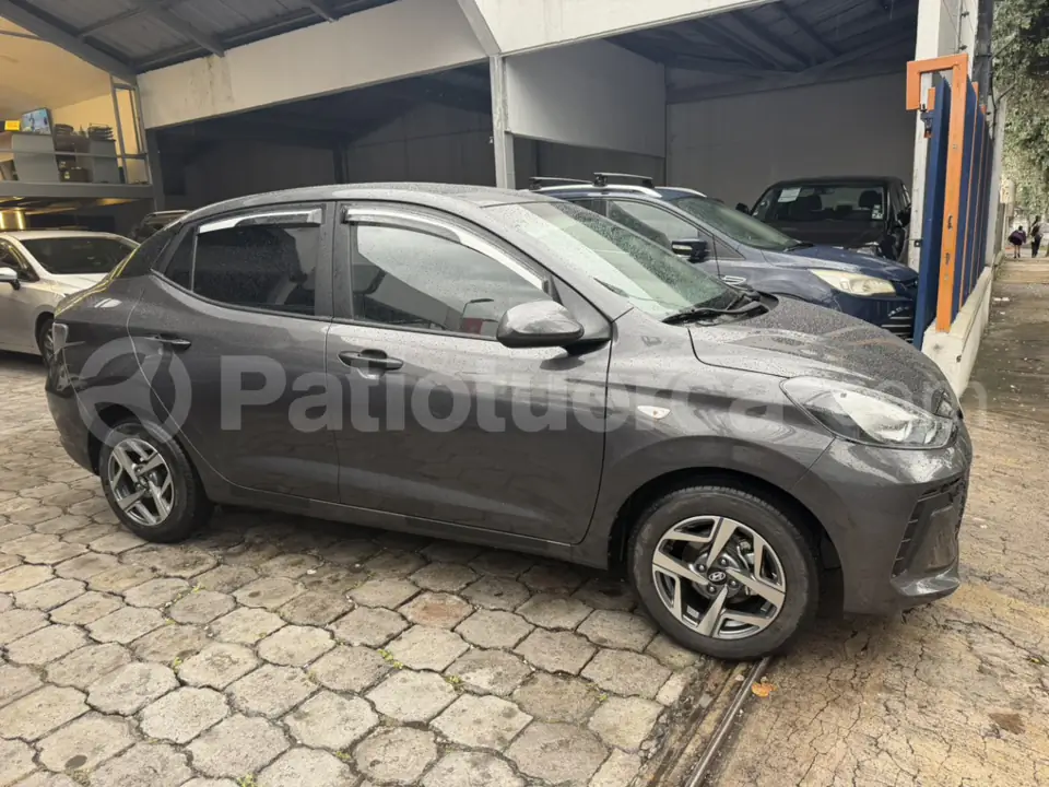 Foto 13 de Hyundai GRAND I10 GLS