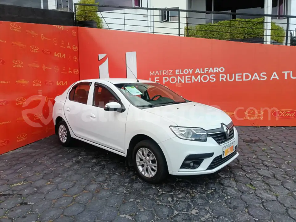 Foto 3 de Renault Logan
