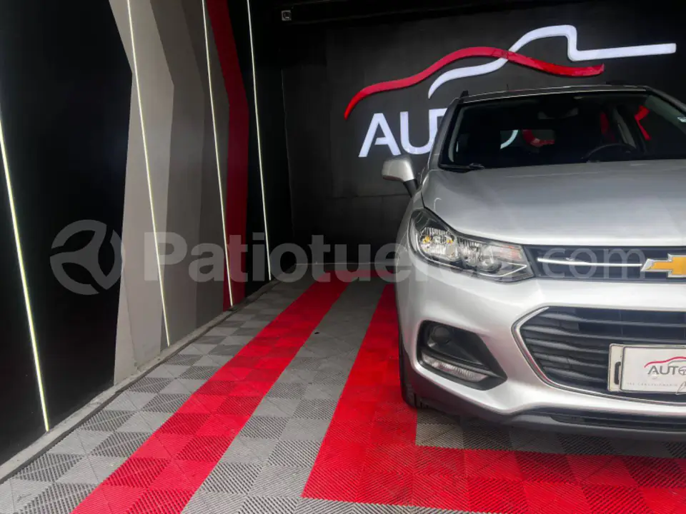 Foto 2 de Chevrolet Tracker LS