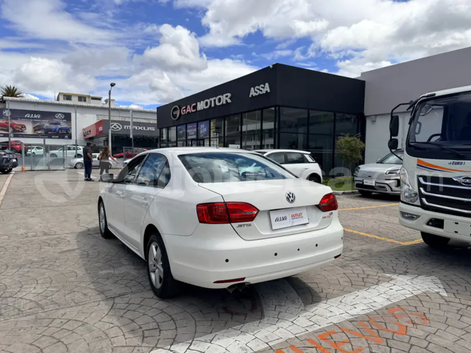 Foto 7 de Volkswagen New Jetta