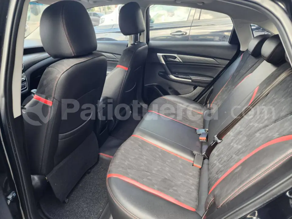 Foto 11 de Baic D50