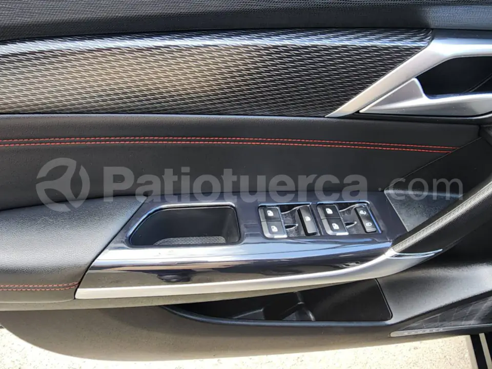 Foto 15 de Baic D50