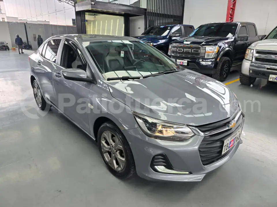 Foto 4 de Chevrolet ONIX PREMIER