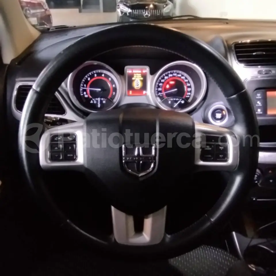 Foto 5 de Dodge Journey SE