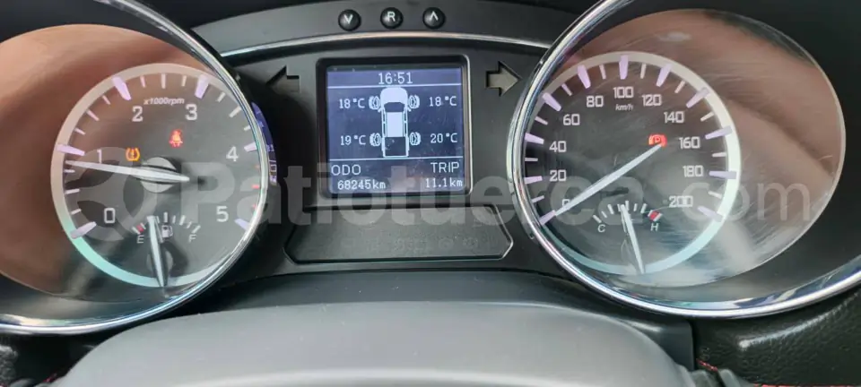 Foto 8 de JAC T8 LUXURY