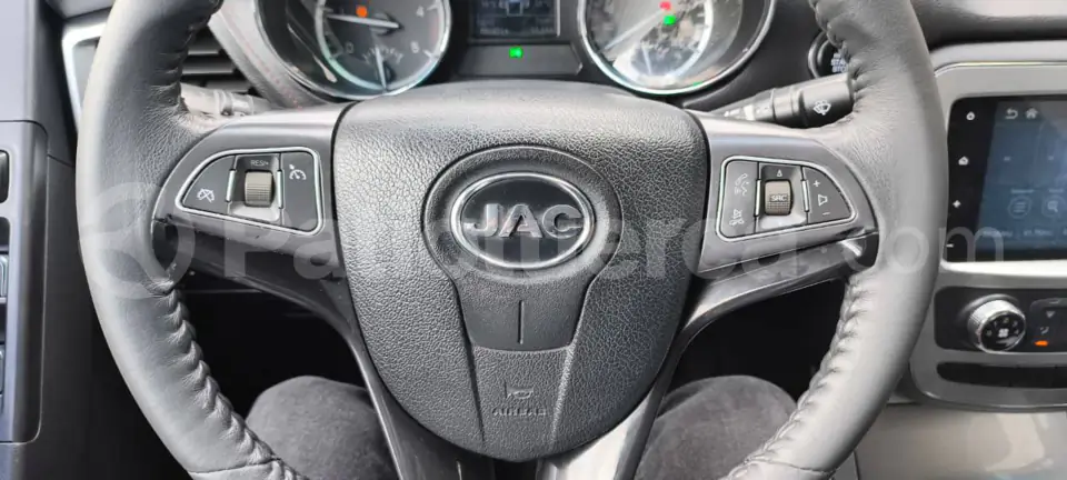 Foto 10 de JAC T8 LUXURY