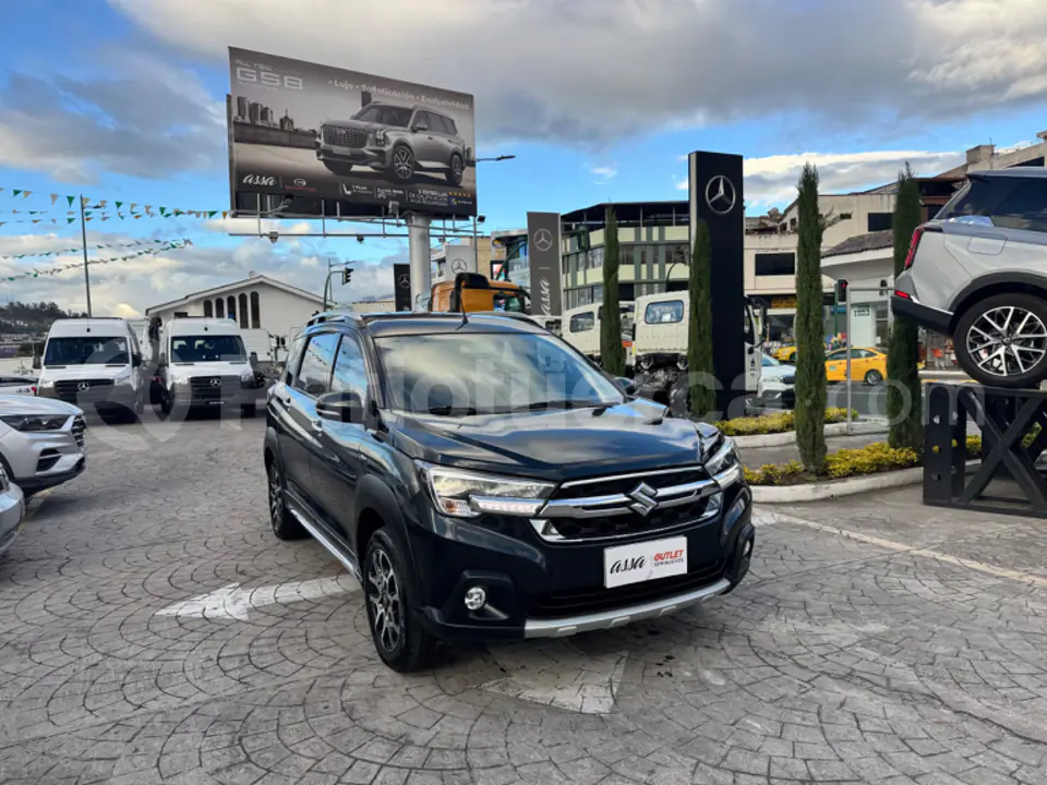 Foto 3 de Suzuki XL7 ISG GLX