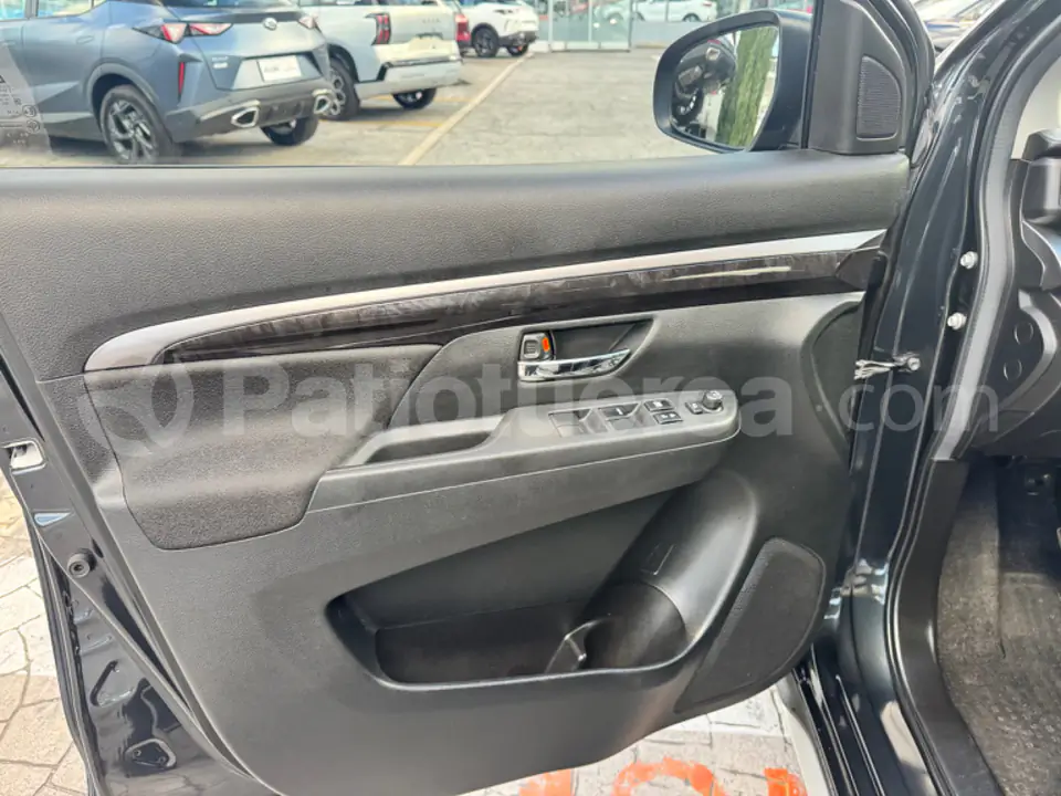 Foto 14 de Suzuki XL7 ISG GLX