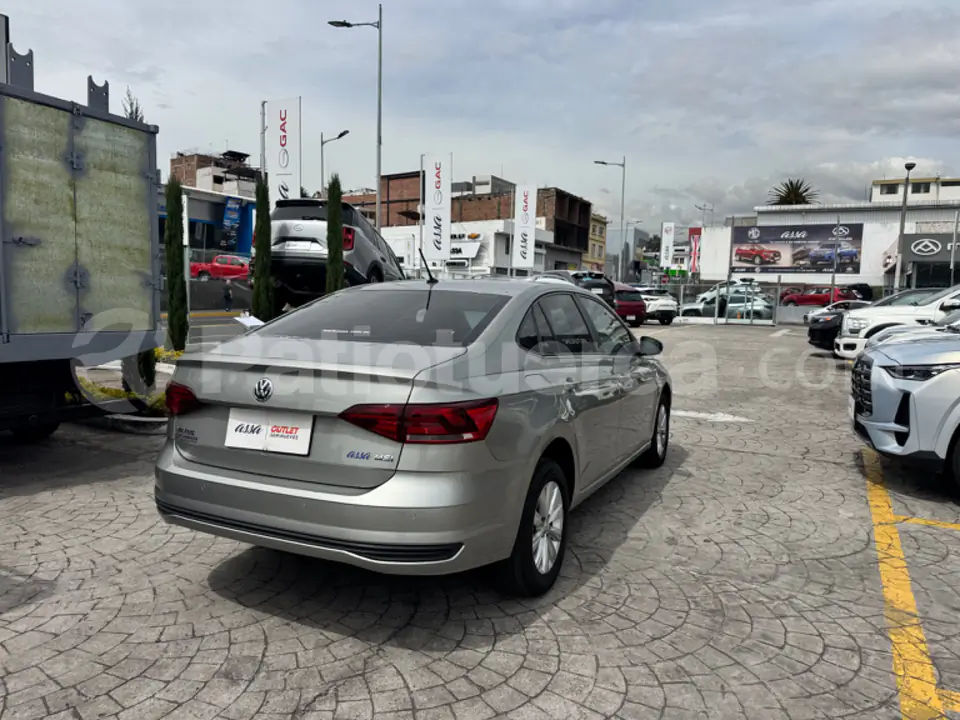 Foto 5 de Volkswagen Virtus
