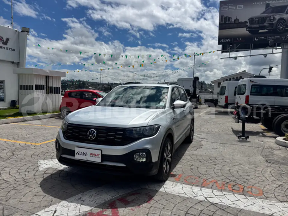 Foto 1 de Volkswagen T-CROSS CONFORTLINE AC
