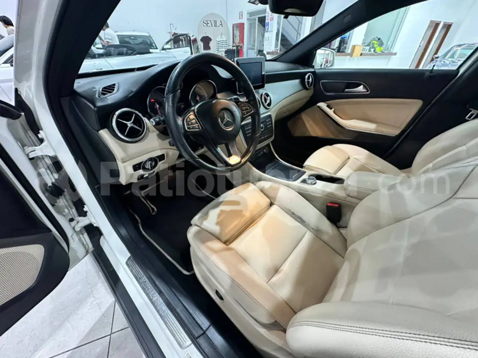 Foto 4 de Mercedes Benz GLA 180