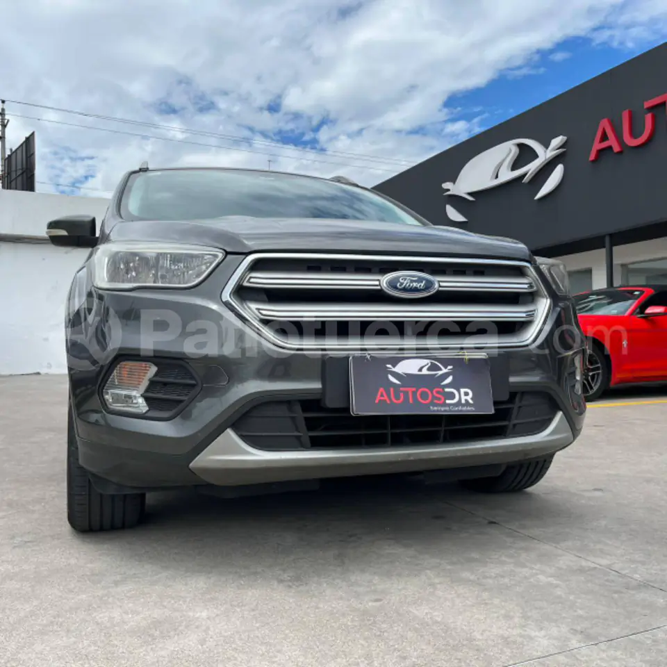 Foto 2 de Ford Escape S