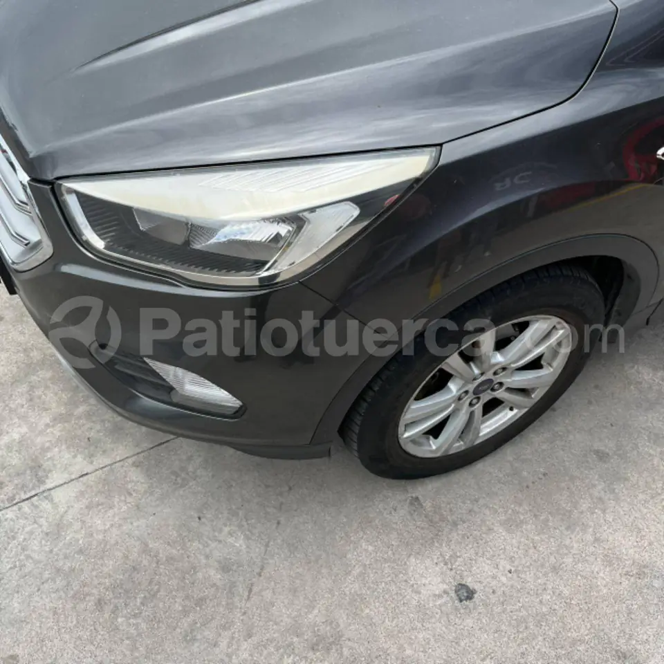 Foto 9 de Ford Escape S