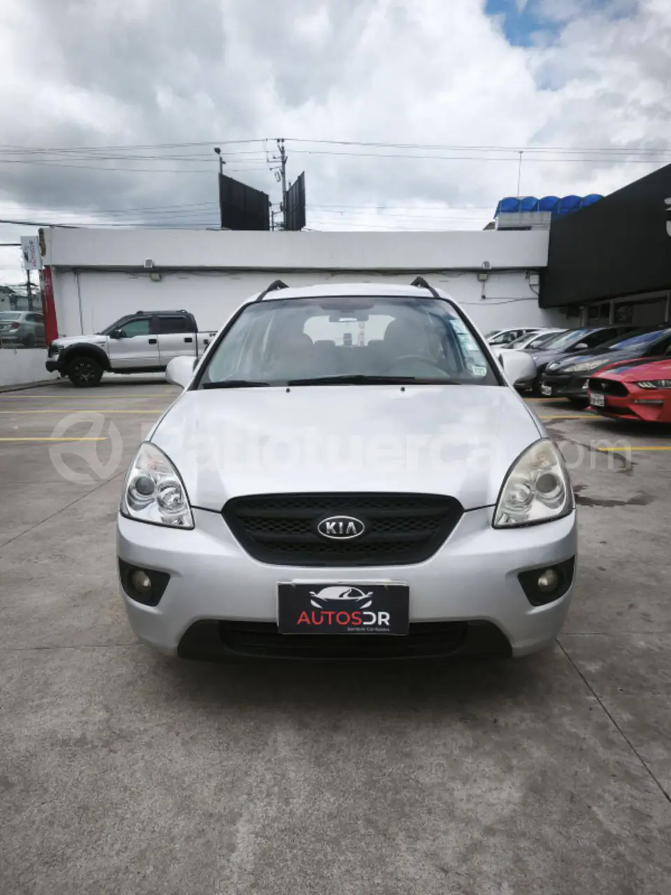 Foto 3 de Kia Carens Rondo