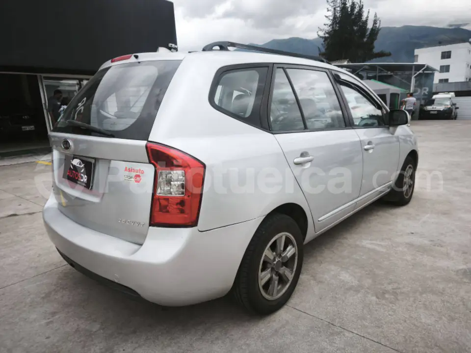 Foto 5 de Kia Carens Rondo