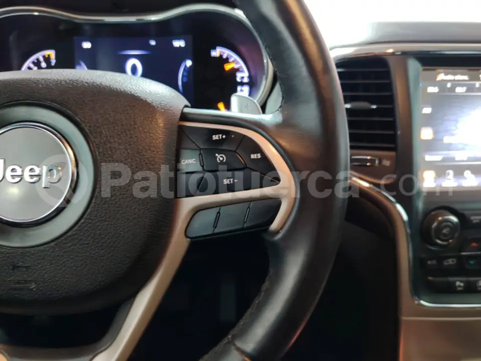 Foto 28 de Jeep Grand Cherokee Laredo