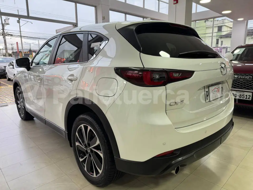 Foto 8 de Mazda CX5 CORE