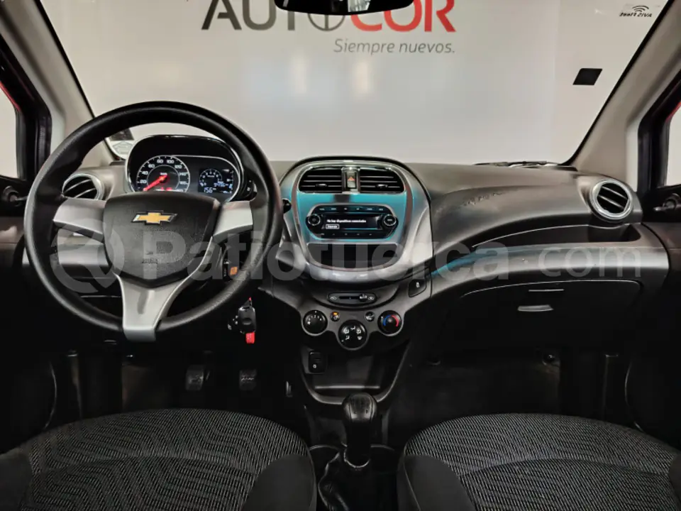 Foto 11 de Chevrolet SPARK GT LS