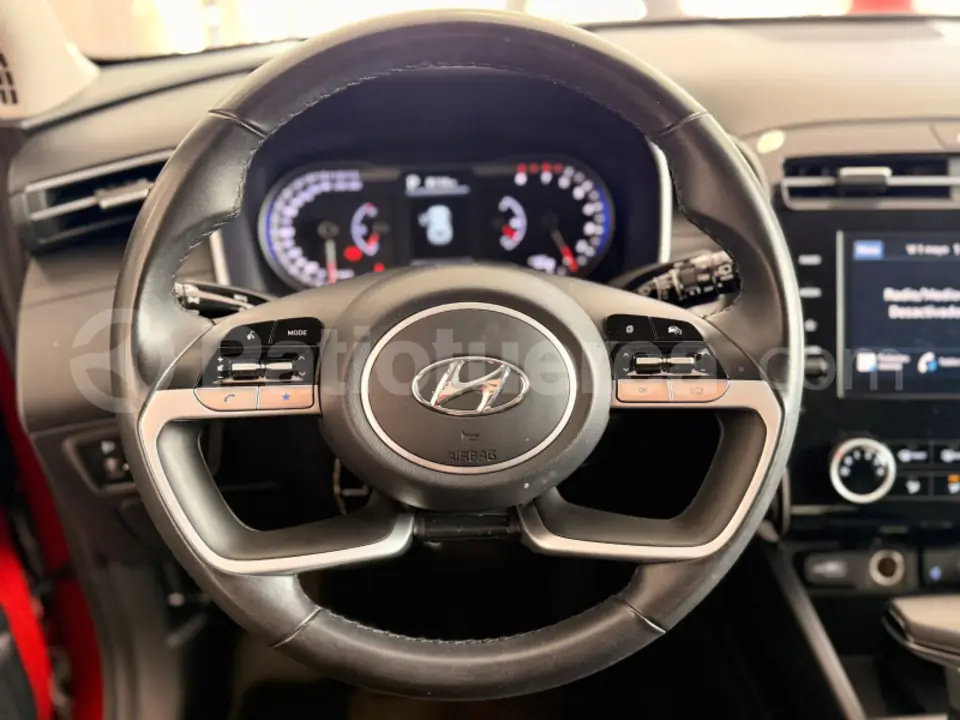 Foto 9 de Hyundai TUCSON NX4E GL
