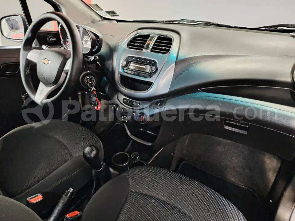 Foto 15 de Chevrolet Spark GT