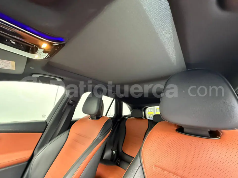 Foto 5 de Mercedes Benz GLC 300 AMG LINE