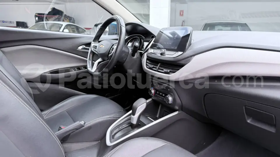Foto 8 de Chevrolet ONIX PREMIER