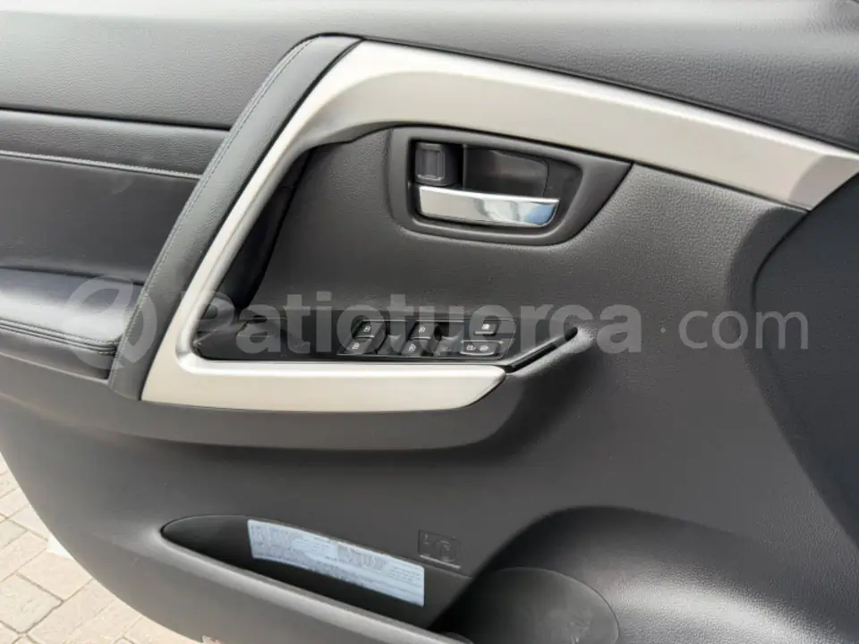 Foto 11 de Mitsubishi Montero Sport