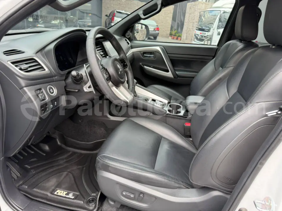 Foto 13 de Mitsubishi Montero Sport