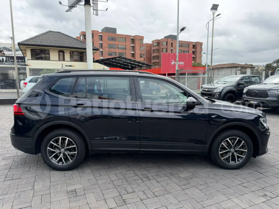 Foto 3 de Volkswagen Tiguan Trendline