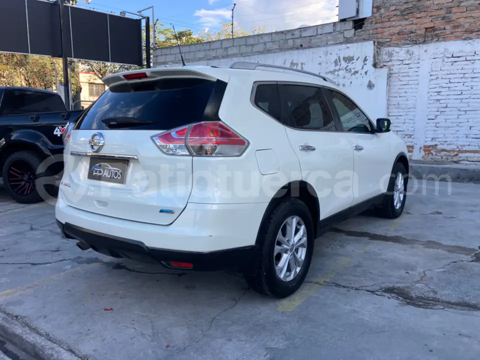 Foto 2 de Nissan X-Trail Advance