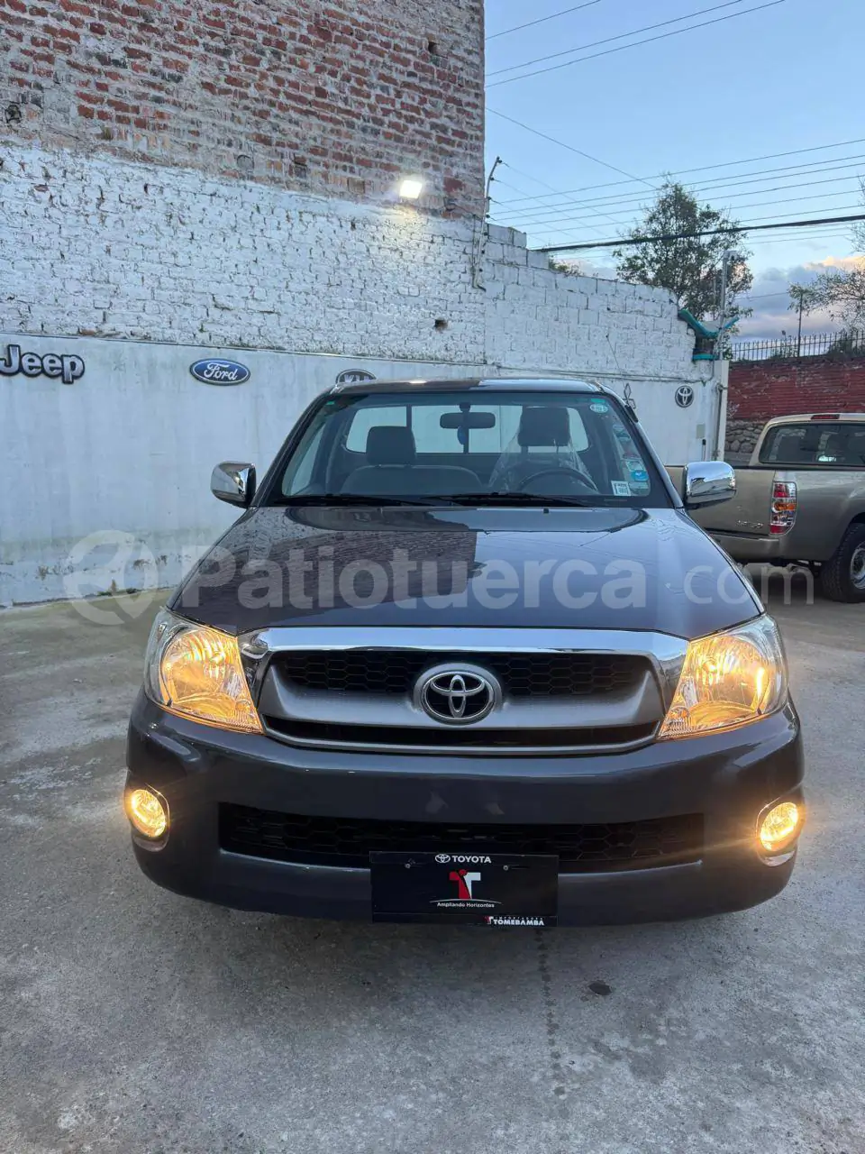 Foto 3 de Toyota EKT HILUX 4X2 CS