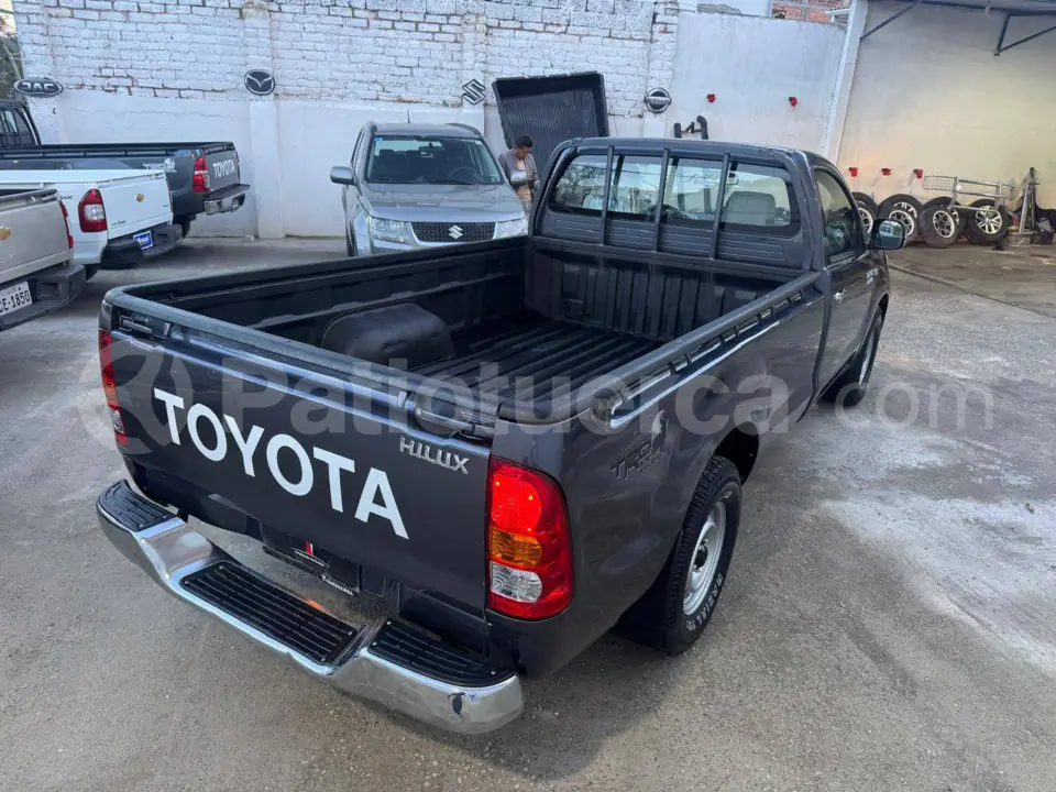 Foto 6 de Toyota EKT HILUX 4X2 CS