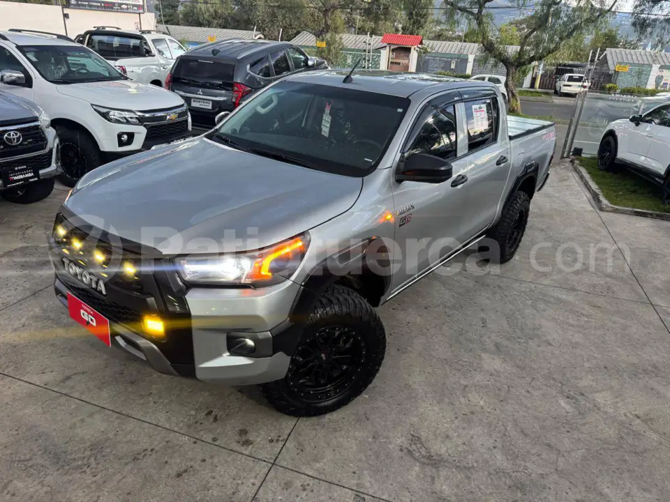 Foto 4 de Toyota Hilux CD 4x2 Diesel