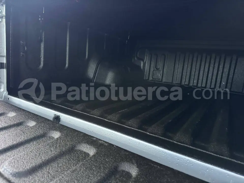 Foto 13 de Toyota Hilux CD 4x2 Diesel