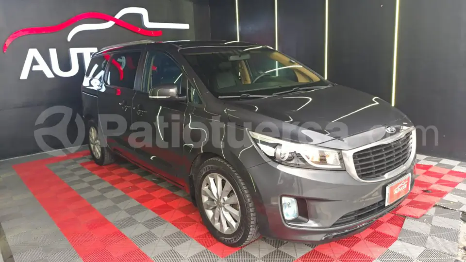 Foto 2 de Kia Grand Carnival