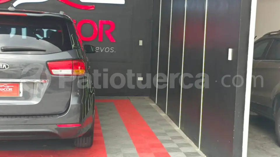 Foto 23 de Kia Grand Carnival
