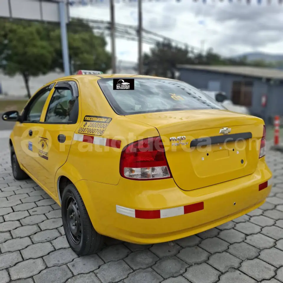 Foto 5 de Chevrolet Aveo Family